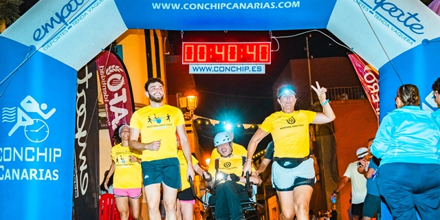 Cross Popular Nocturna Arafera