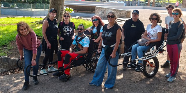 Foto de grupo de los participantes al curso de piloto nivel 1