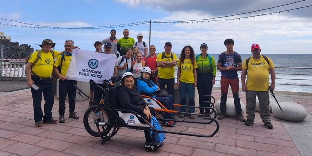 Foto de grupo de la ruta Las Aguas